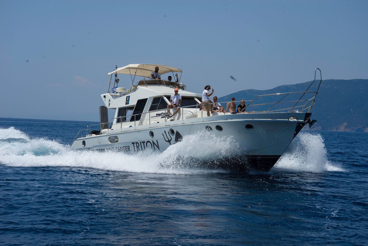 Boat Triton – Half Day Tour – Marine Nature Discovery